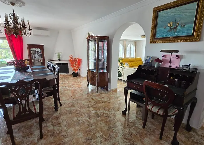 Don Giovanni Fuengirola, Piscina Privada Y Vistas Al Mar Y A La Montana Вілла Фуенхірола