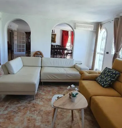 빌라 Don Giovanni Fuengirola, Piscina Privada Y Vistas Al Mar Y A La Montana 푸엔히롤라