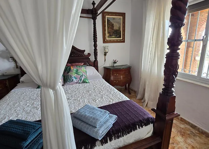 빌라 Don Giovanni Fuengirola, Piscina Privada Y Vistas Al Mar Y A La Montana 푸엔히롤라